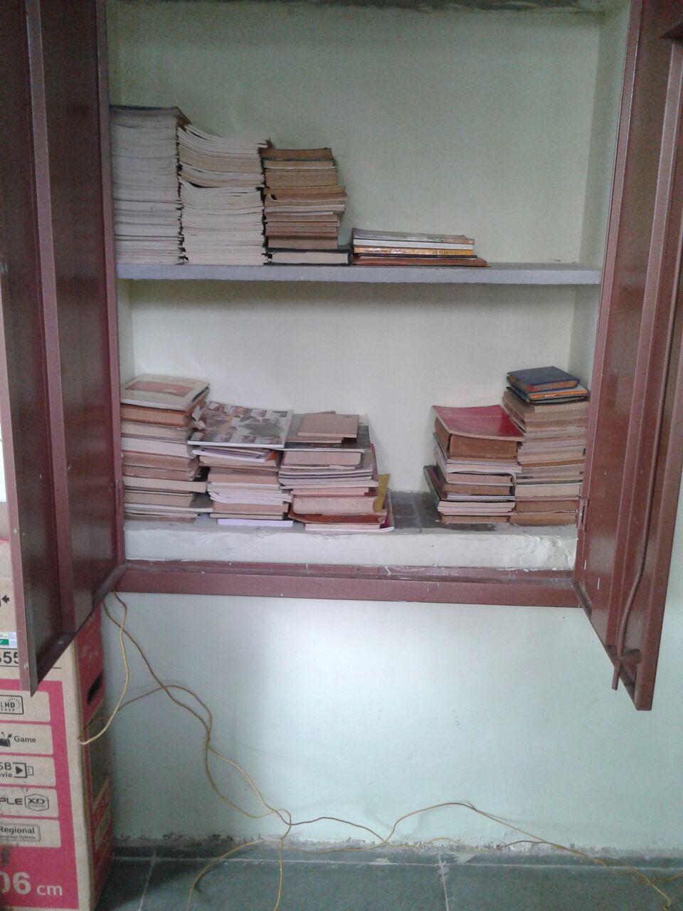 start-library-to-chandulal-sevashram-bharuch 2015